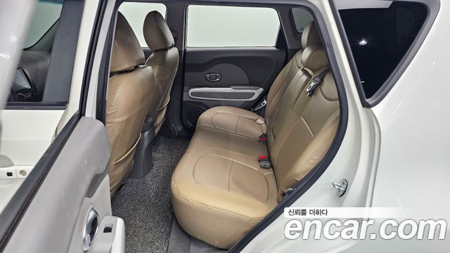 Kia Soul 2018 — photo 17