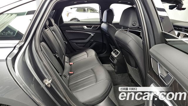 Audi A6 2020 — photo 18