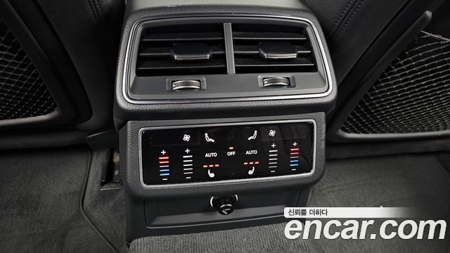 Audi A6 2020 — photo 24
