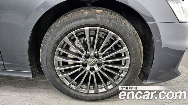 Audi A6 2020 — photo 7