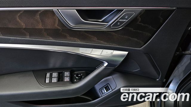 Audi A6 2020 — photo 35