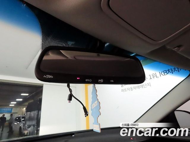 Kia K7 2016 — photo 18