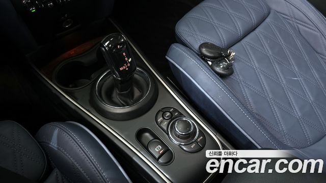 Mini Countryman 2023 — photo 12