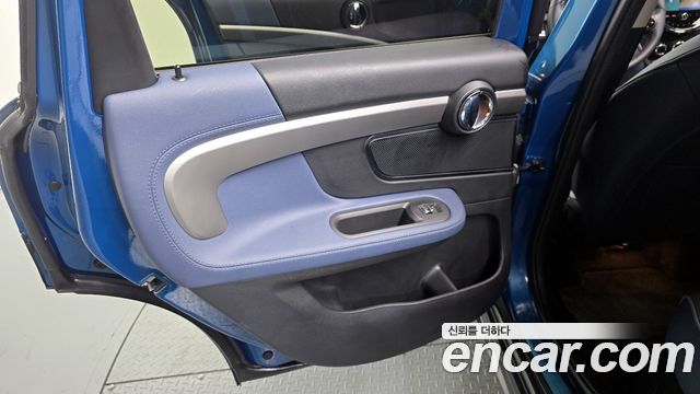 Mini Countryman 2023 — photo 15