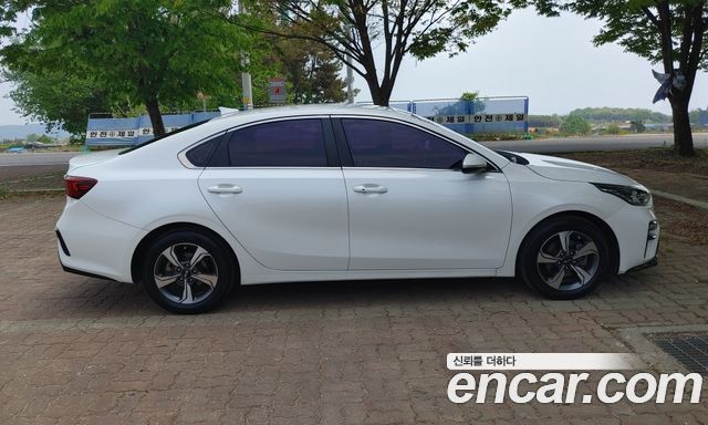 Kia K3 2019 — photo 4