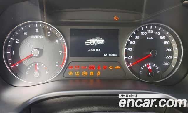 Kia K3 2019 — photo 15