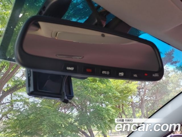 Kia K3 2019 — photo 17