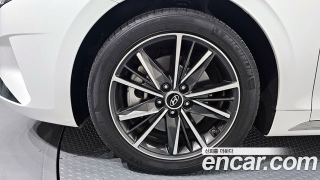 Hyundai Grandeur 2022 — photo 5