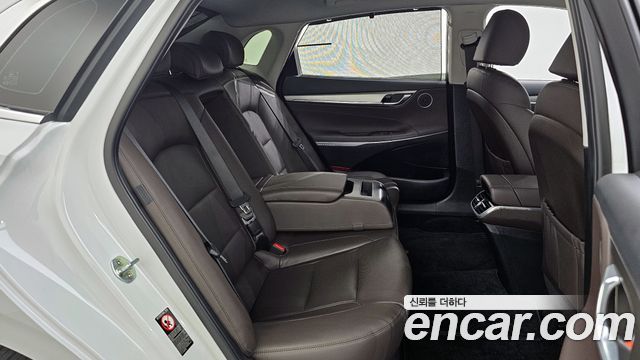 Hyundai Grandeur 2022 — photo 18