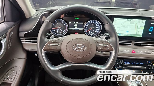 Hyundai Grandeur 2022 — photo 19