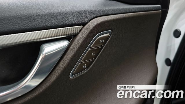 Hyundai Grandeur 2022 — photo 23