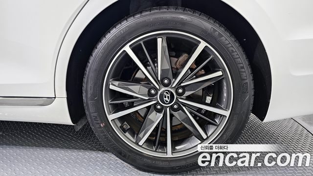 Hyundai Grandeur 2022 — photo 7