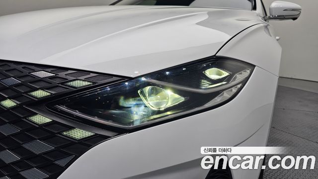 Hyundai Grandeur 2022 — photo 8