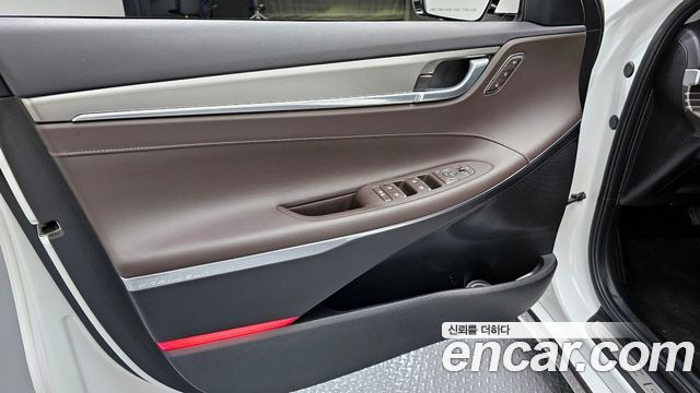 Hyundai Grandeur 2022 — photo 14