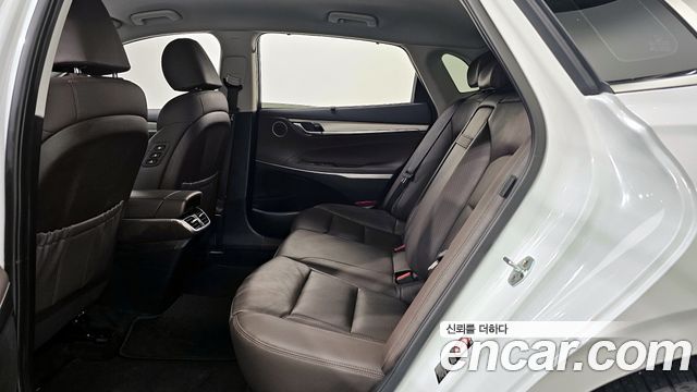 Hyundai Grandeur 2022 — photo 16