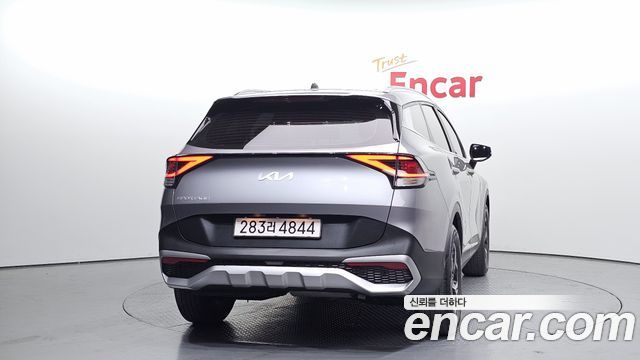 Kia Sportage 2022 — photo 4