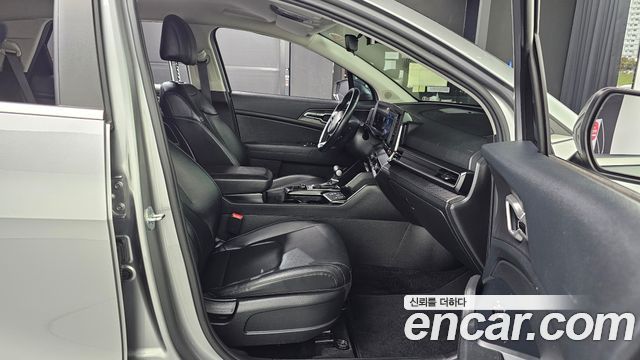 Kia Sportage 2022 — photo 12