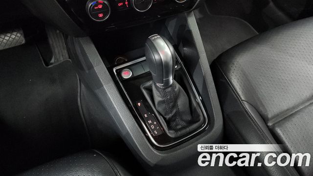 Volkswagen Jetta 2016 — photo 9