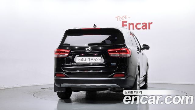 Kia Sorento 2016 — photo 4