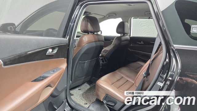 Kia Sorento 2016 — photo 12