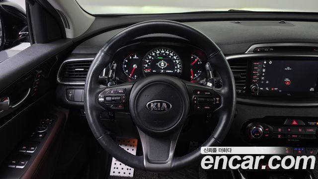Kia Sorento 2016 — photo 13