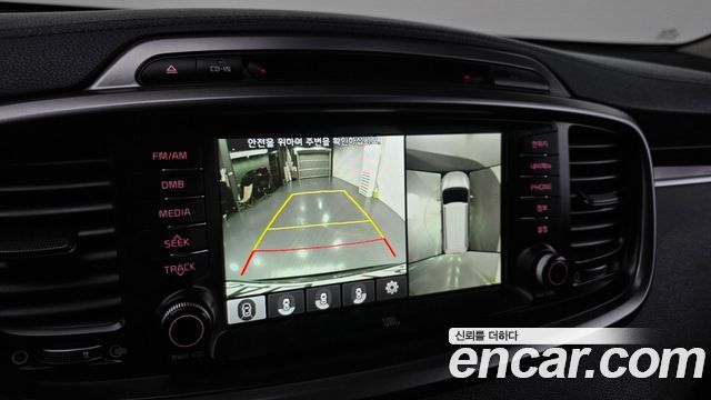 Kia Sorento 2016 — photo 16