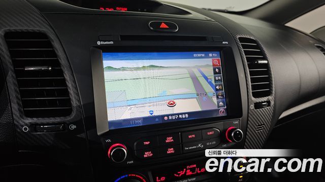 Kia K3 2013 — photo 18