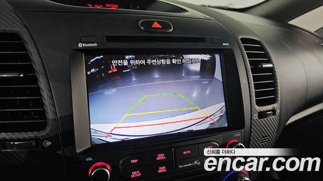 Kia K3 2013 — photo 19