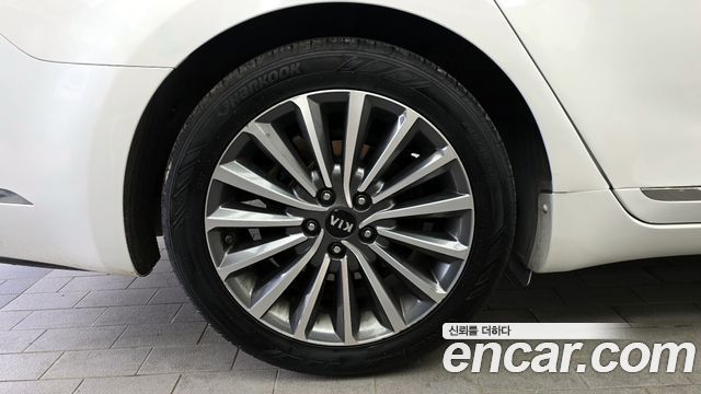 Kia K7 2016 — photo 5