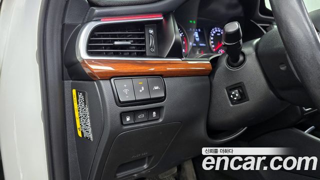 Kia K7 2016 — photo 19