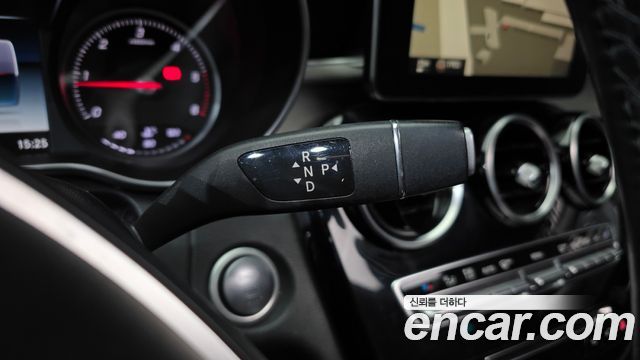 Mercedes-Benz C-Class 2016 — photo 9