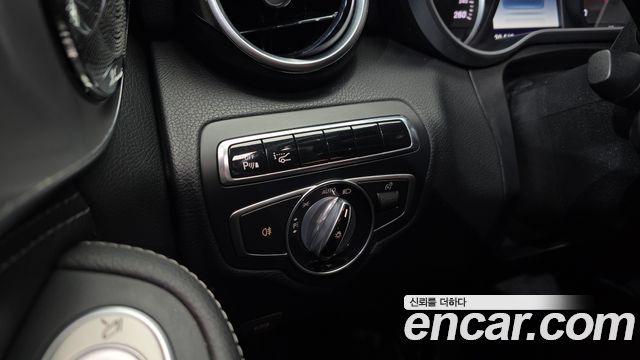 Mercedes-Benz C-Class 2016 — photo 17