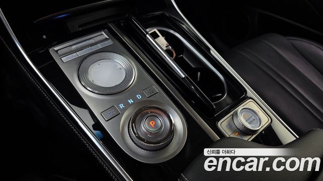 Genesis GV80 2021 — photo 12