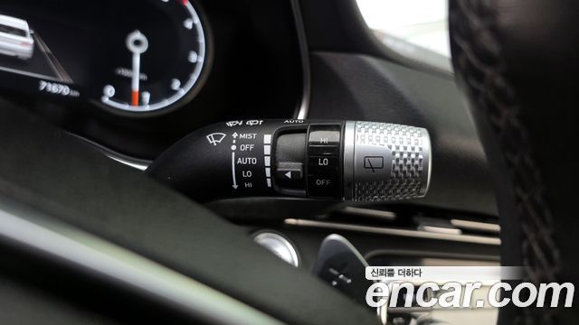 Genesis GV80 2021 — photo 27