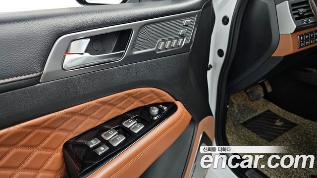 KG Mobility Rexton 2019 — photo 29