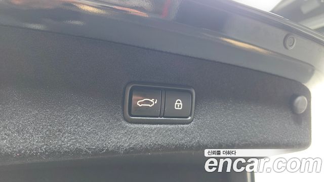 Kia K9 2021 — photo 33