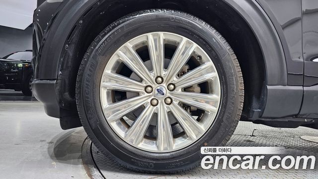Ford Explorer 2023 — photo 5