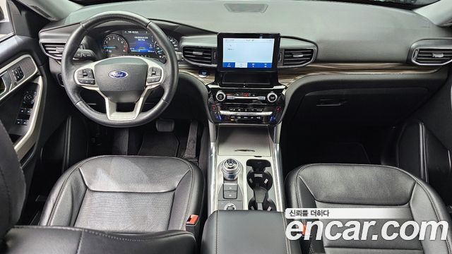Ford Explorer 2023 — photo 10