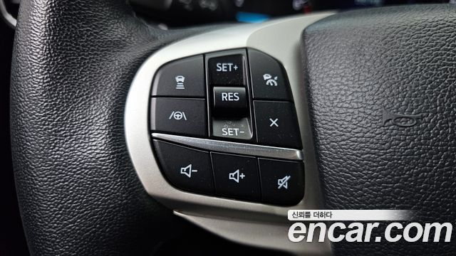 Ford Explorer 2023 — photo 21