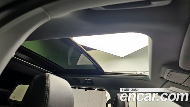 Ford Explorer 2023 — photo 22