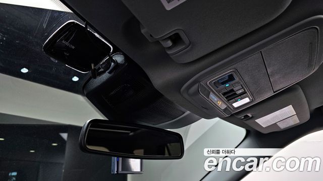 Ford Explorer 2023 — photo 25