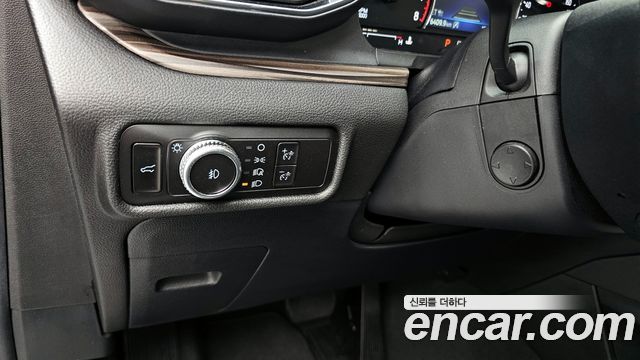 Ford Explorer 2023 — photo 26