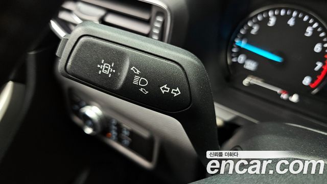 Ford Explorer 2023 — photo 28