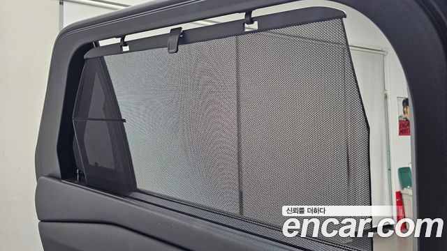 Ford Explorer 2023 — photo 30