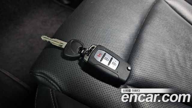 KG Mobility Rexton 2022 — photo 29