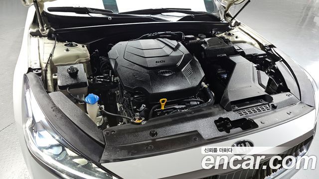 Kia K7 2018 — photo 6
