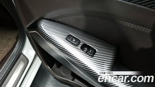 Kia K7 2018 — photo 19