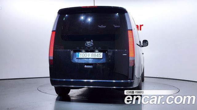 Hyundai Staria 2022 — photo 4