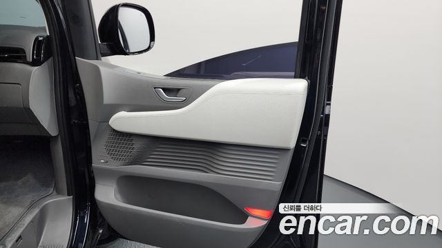 Hyundai Staria 2022 — photo 14