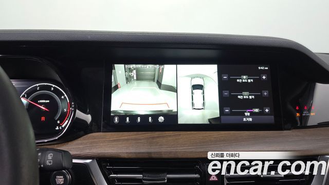 Kia Mohave 2021 — photo 23